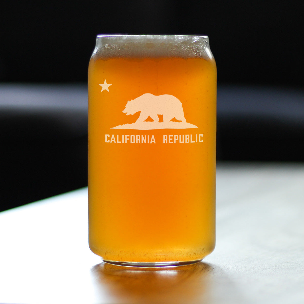 California Flag Beer Can Pint Glass - State Themed Drinking Decor and Gifts for Californian Women & Men - 16 Oz Glasses