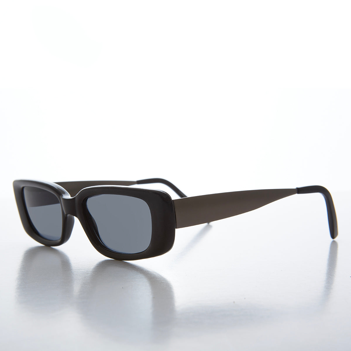 Mod 90s Vintage Sunglasses - Doyle