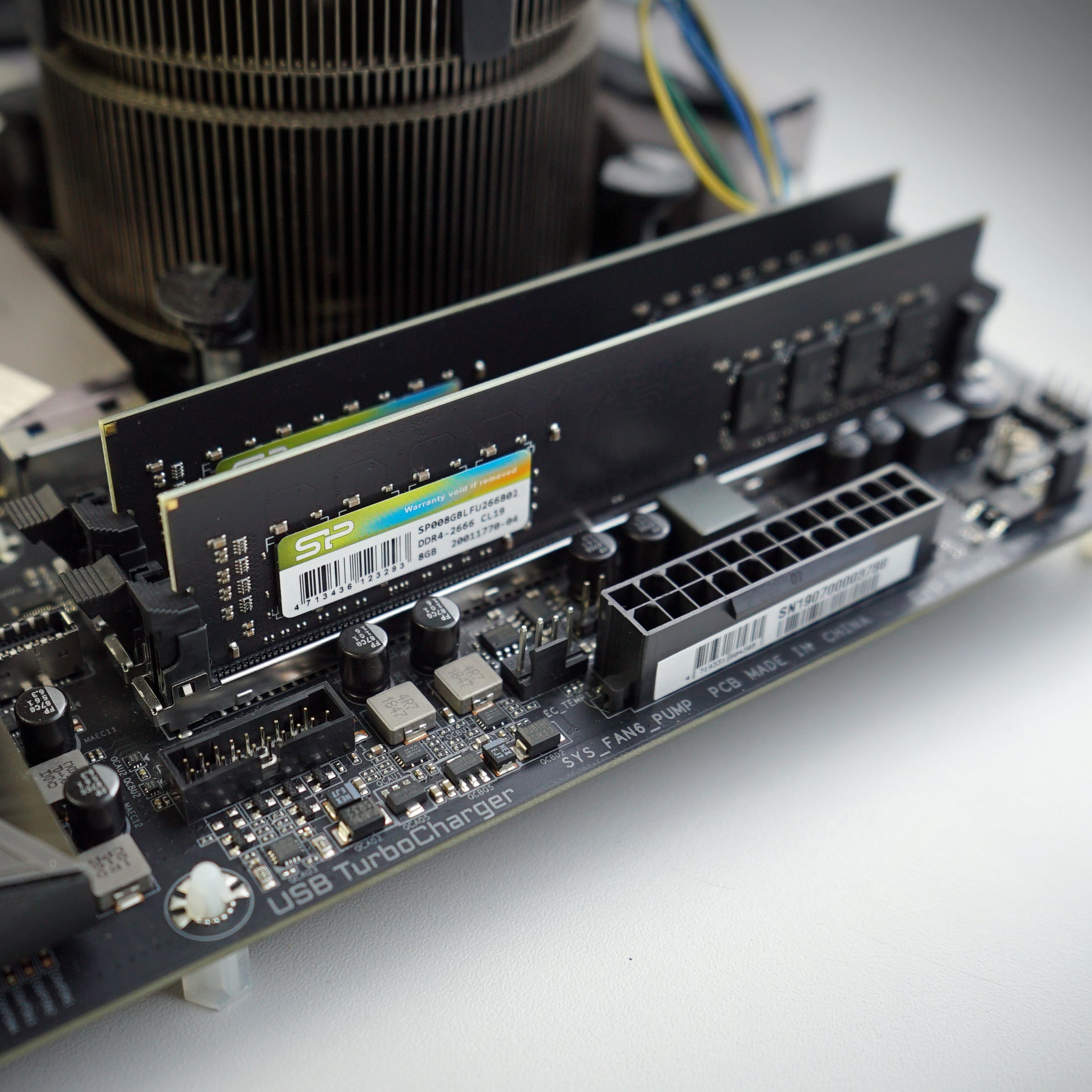 Silicon Power DDR4 3200MT/s (PC4-25600) 8GB Single Pack 1.2V Desktop Unbuffered DIMM