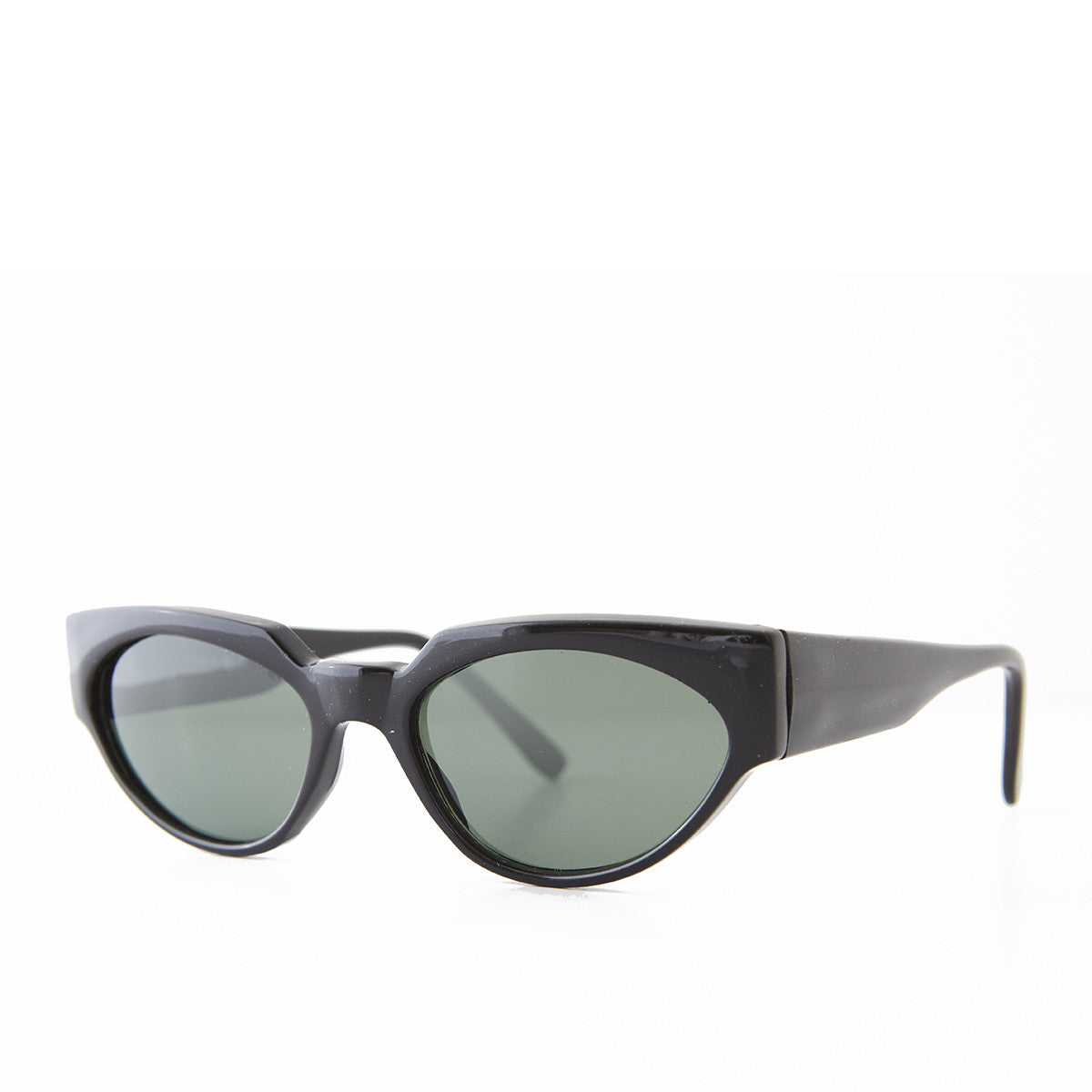 Women's Bold Angular Cat Eye Vintage Sunglass -  Ellie