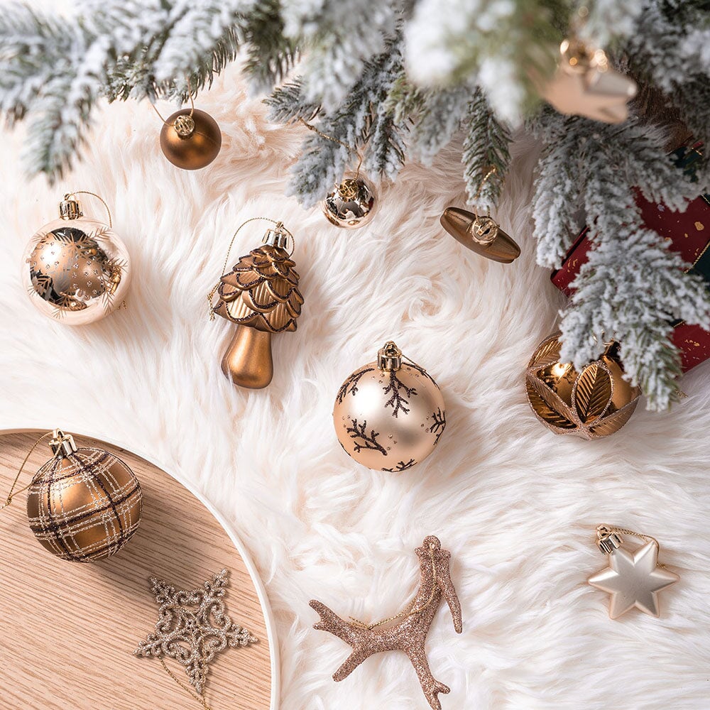 Vintage Woodland Ornament Large Bauble Set, 70 Ornaments with Woods Theme, Brown and Beige Colors