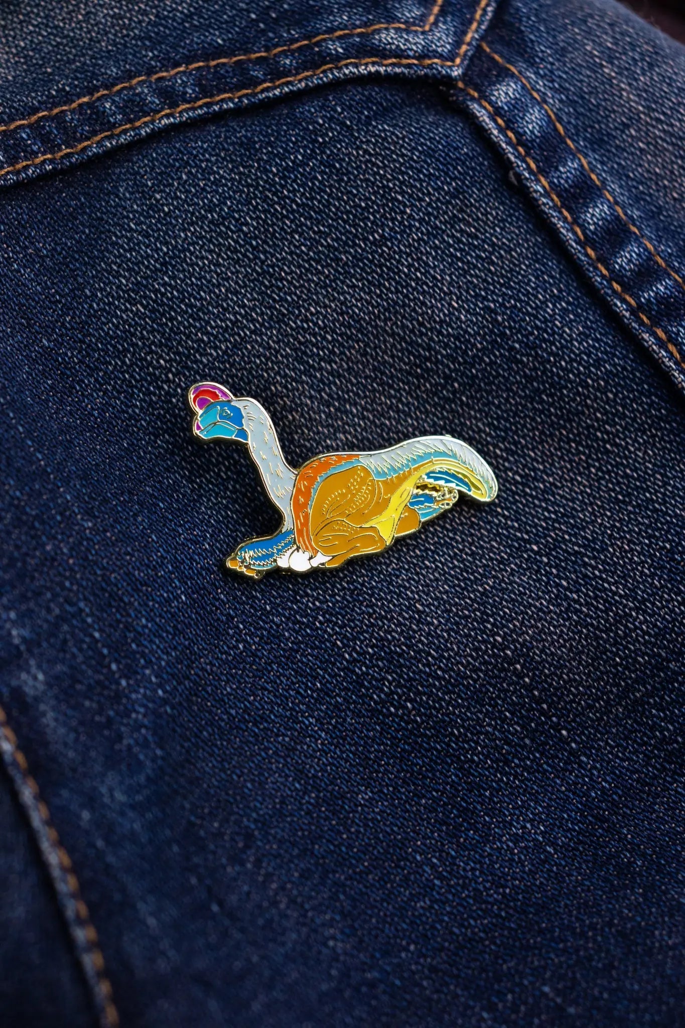 Oviraptor Pin