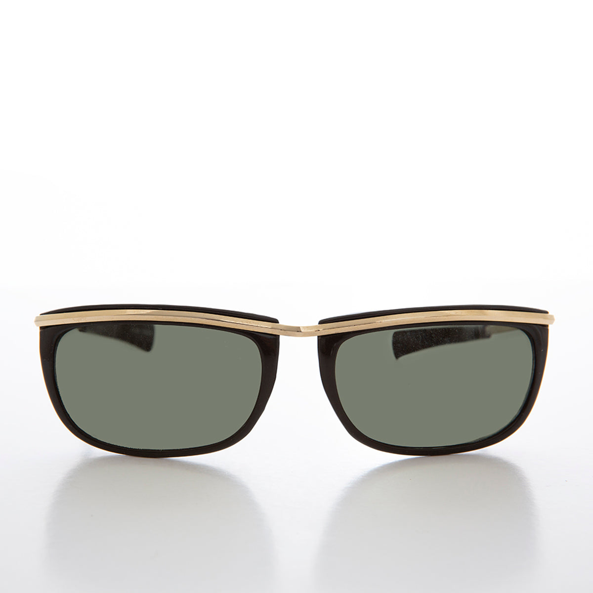 Sporty Gold Frame 90s Aviator Sunglass with Paddle Temples - Jenner