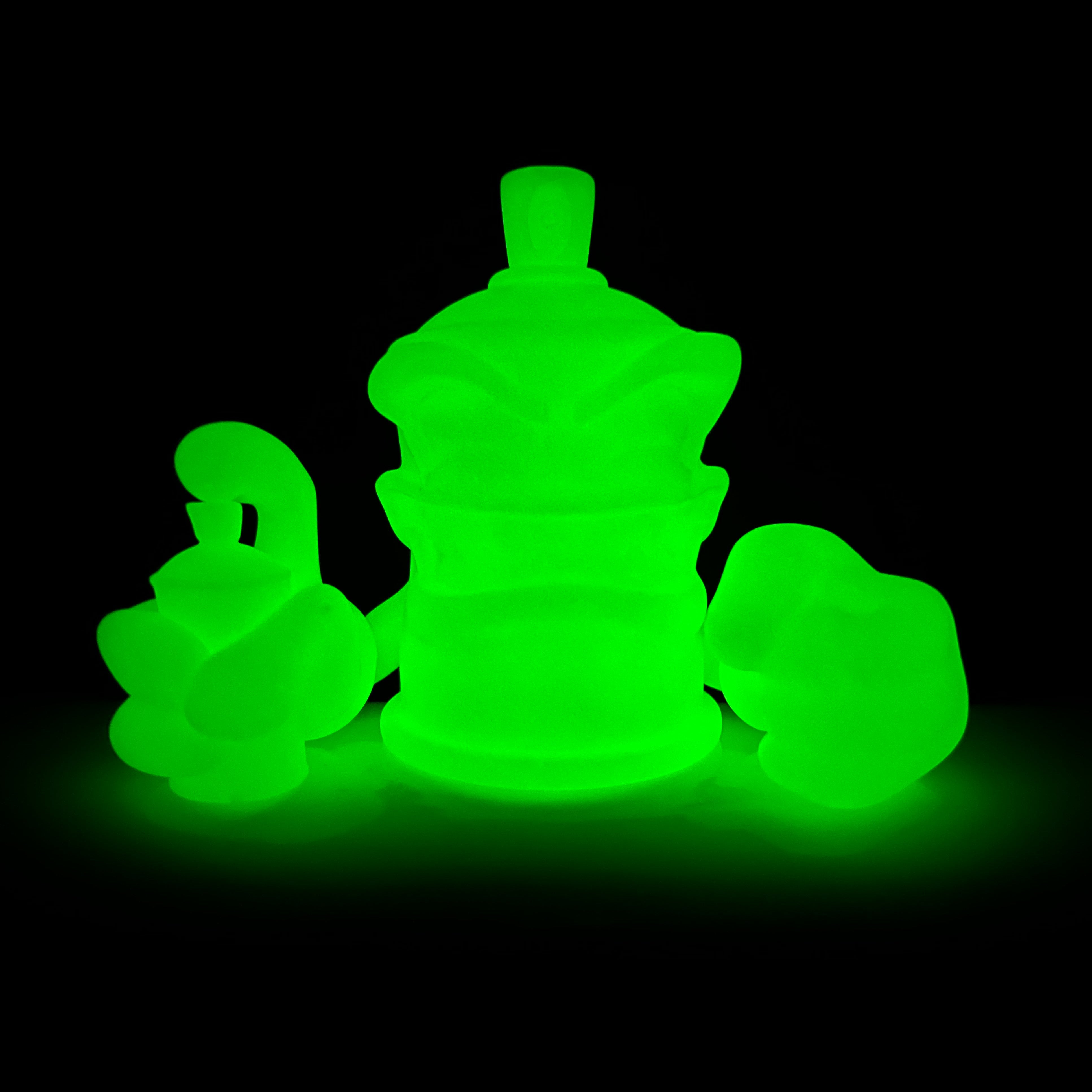 "KRUSH THE KAN" 5 inch DIY GLOW IN THE DARK VINYL FIGURE
