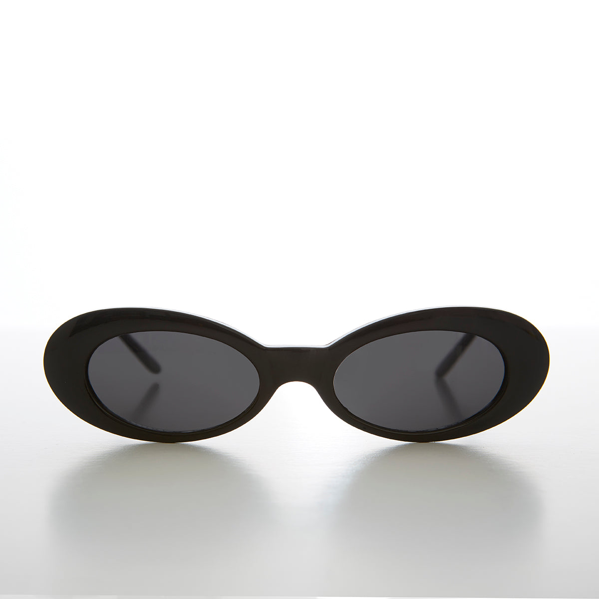 Narrow Oval Cat Eye 90s Vintage Sunglass - Leanne