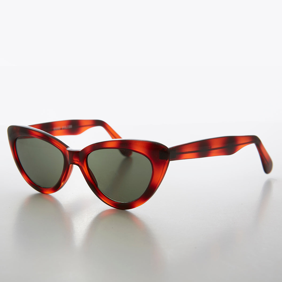 Hi Tip Tortoise Cat Eye Vintage Sunglass - Liza