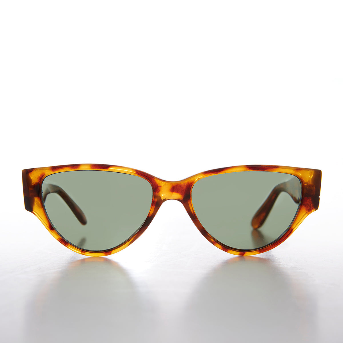 Beatnik Vintage Cat Eye Sunglass - Nolita