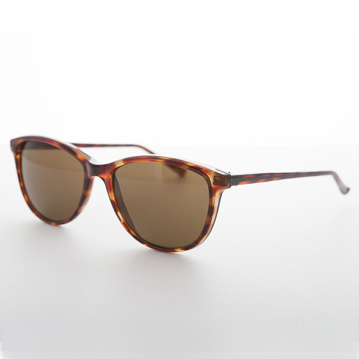 Classic Rounded Square Vintage Sunglass - Peppy