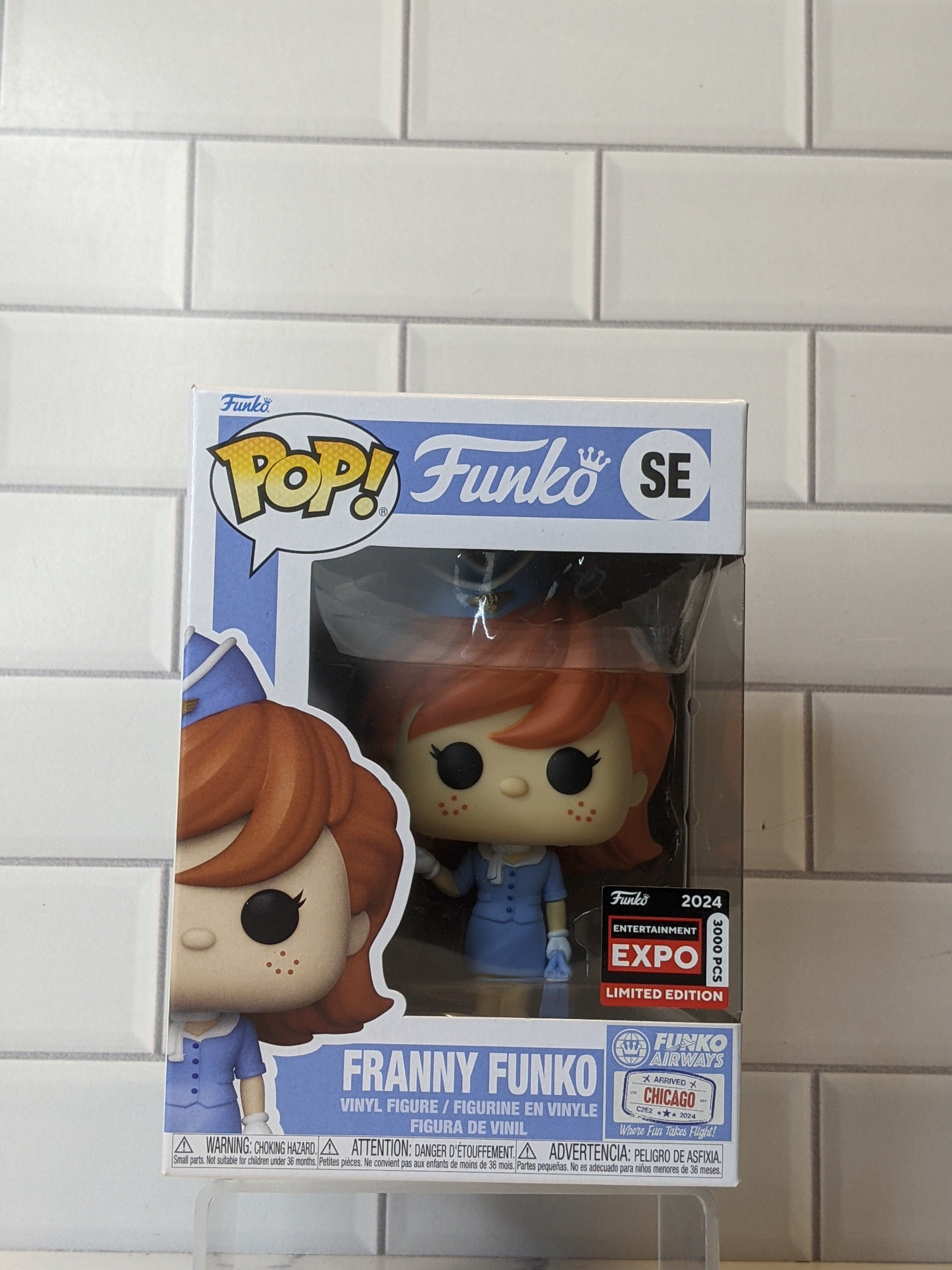 Franny Funko (Stewardess)