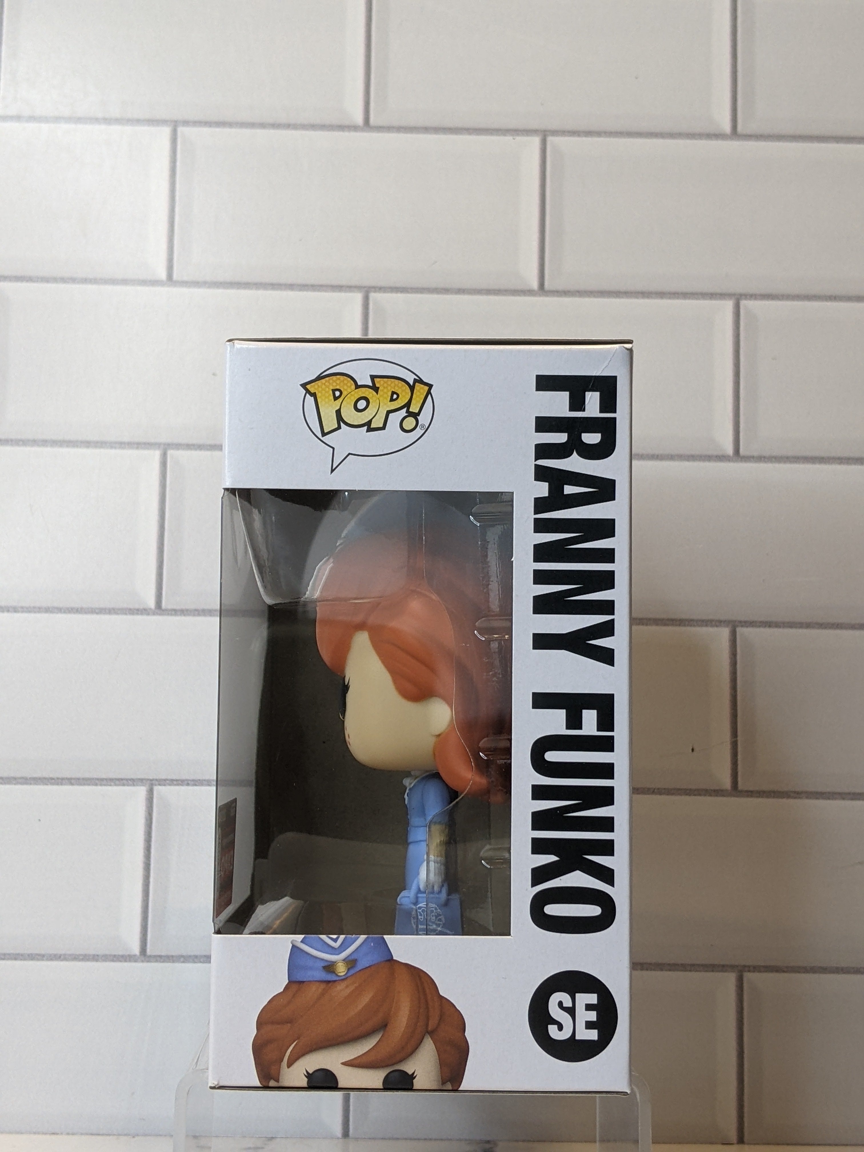 Franny Funko (Stewardess)