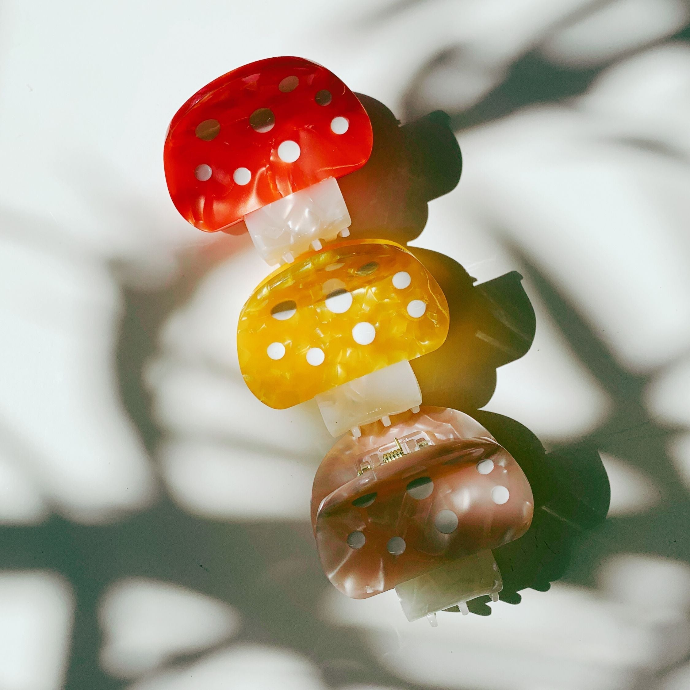 Set of 3 Velvet Claws Mini Mushroom Hair Clips in Velvet Travel Bag