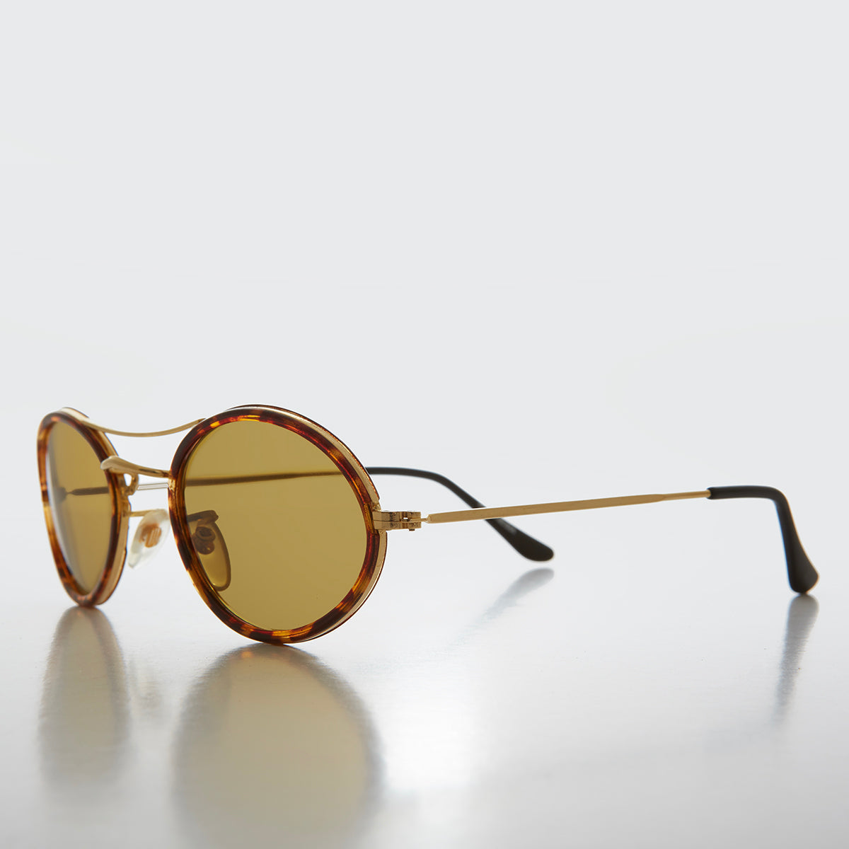 Oval Pilot Style Vintage Sunglasses - Welch