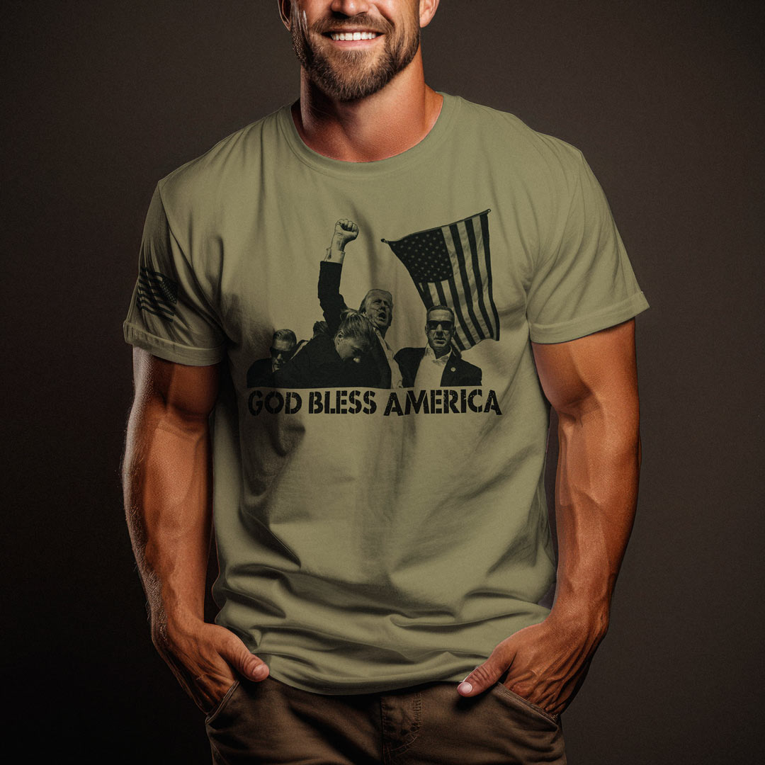 Trump God Bless America Heavyweight T-shirt