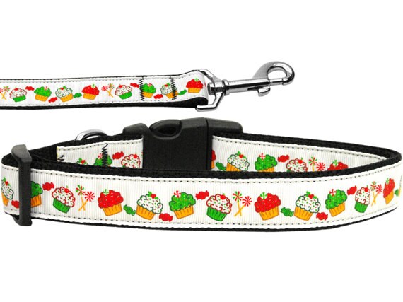 Christmas Pet Dog & Cat Nylon Collar or Leash, "Christmas Cupcakes"