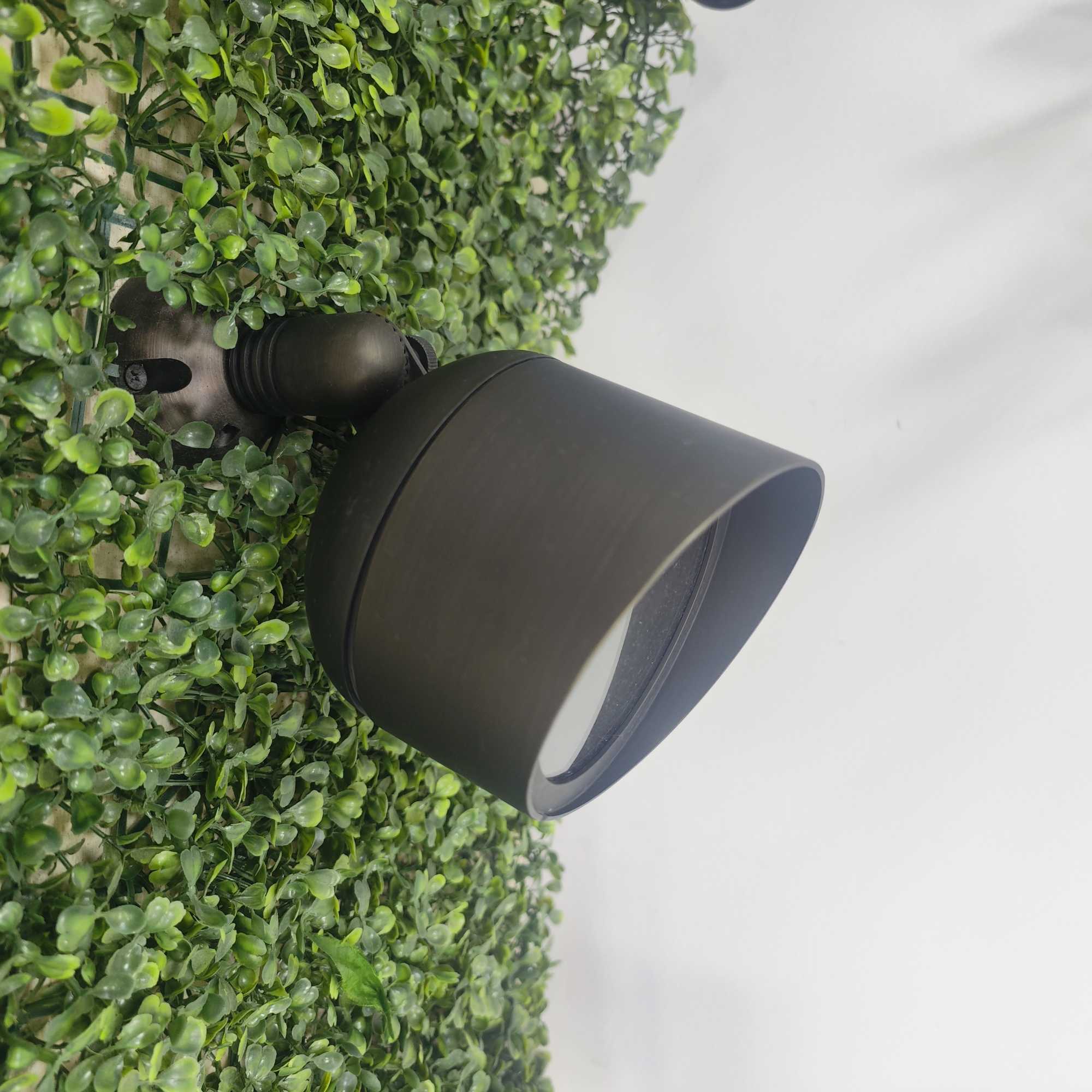 Gardenreet Brass Mounts for Spotlights, Path Lights, Flood Lights Wall Mounting, Tree Hanging