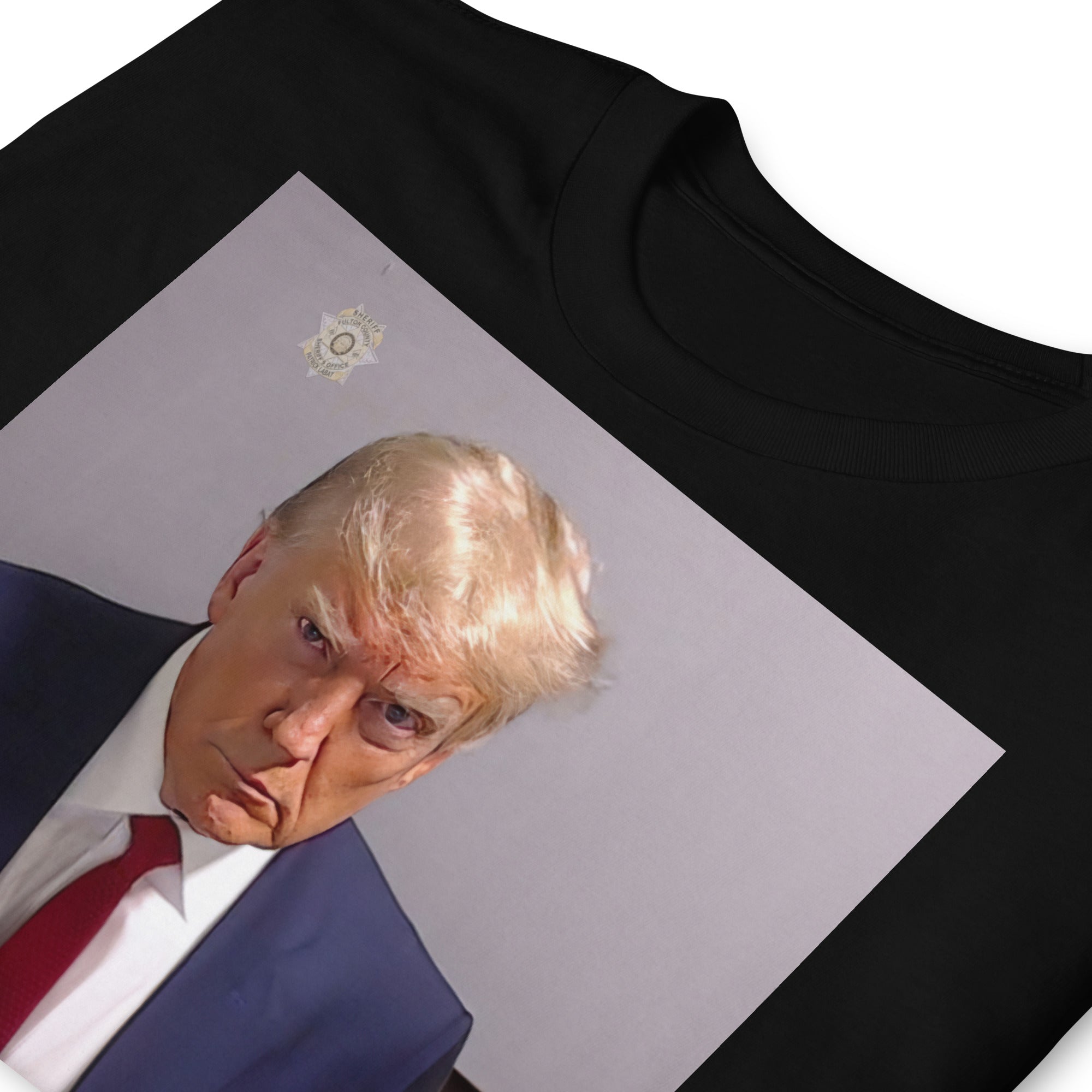 Trump Mugshot Never Surrender T-Shirt